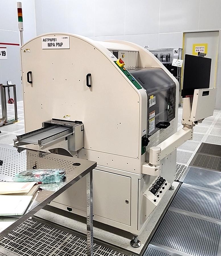 BESI Datacon 2200 evo plus Automatic Die Bonder